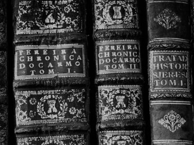 antique-books-on-a-library-shelf