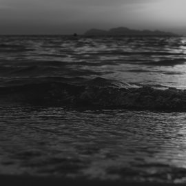 sunset-waves-on-the-shore